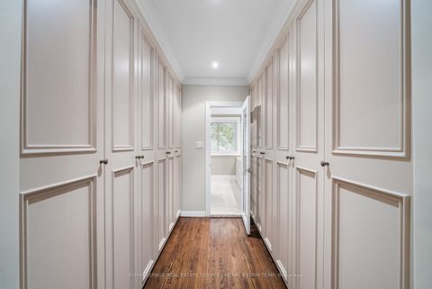 Photo 18 at 68 Montressor Drive, Windfields, Toronto