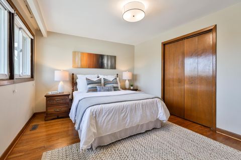 Photo 20 at 15 Cremorne Avenue, Mimico, Toronto