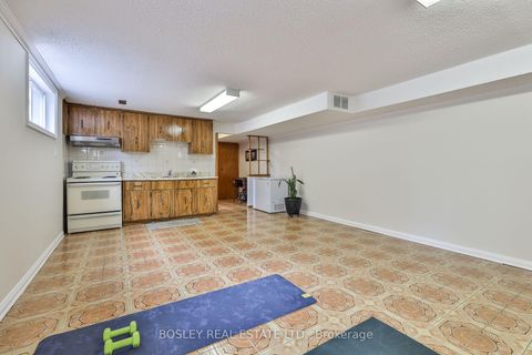 Photo 33 at 15 Cremorne Avenue, Mimico, Toronto