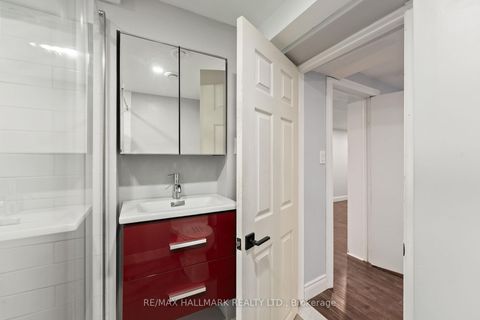 Photo 34 at 21 King High Avenue, Clanton Park, Toronto