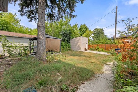 Photo 35 at 21 King High Avenue, Clanton Park, Toronto