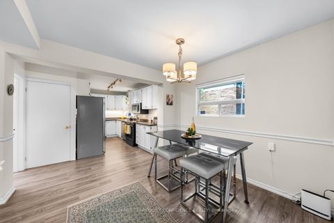 Photo 8 at 237 Churchill Avenue, Willowdale West, Toronto