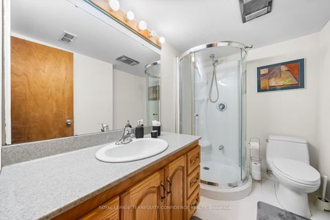 Photo 31 at 237 Churchill Avenue, Willowdale West, Toronto