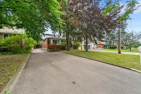Photo 40 at 237 Churchill Avenue, Willowdale West, Toronto