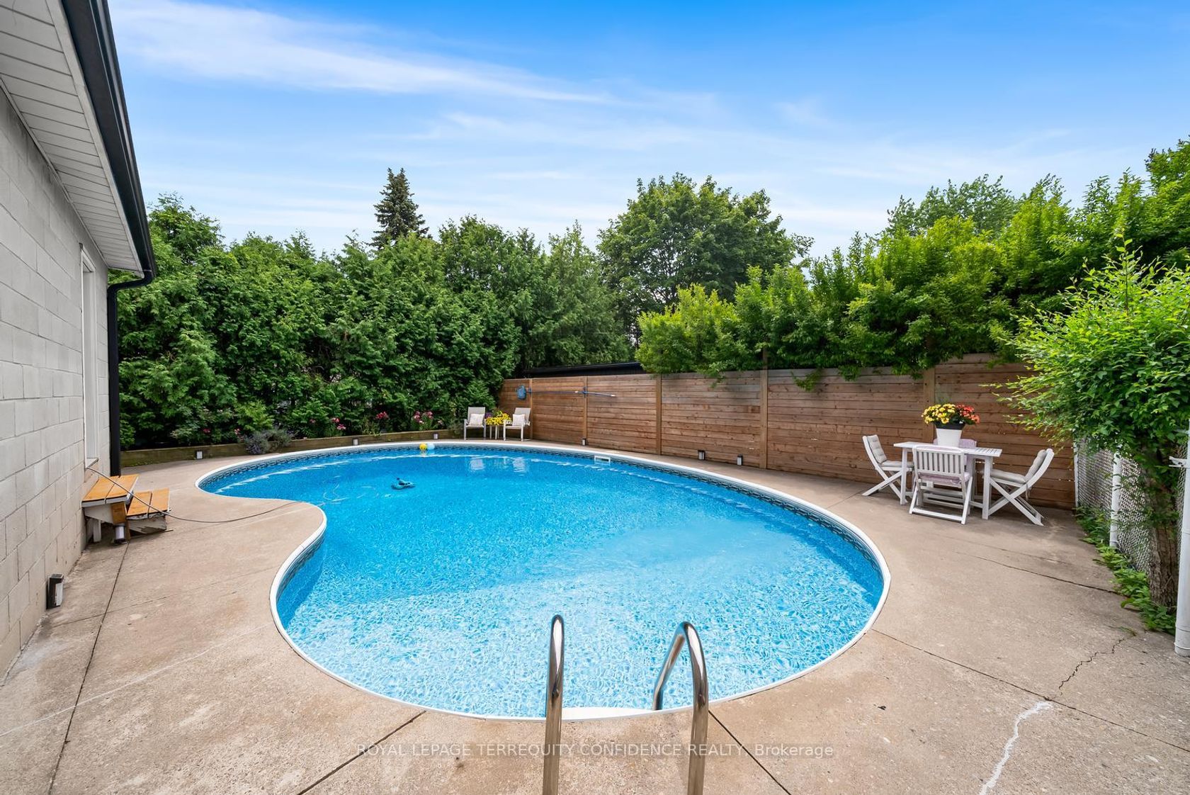 237 Churchill Avenue, Willowdale West, Toronto 