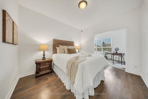 Photo 15 at 319 - 121 Woodbridge Avenue, West Woodbridge, Vaughan