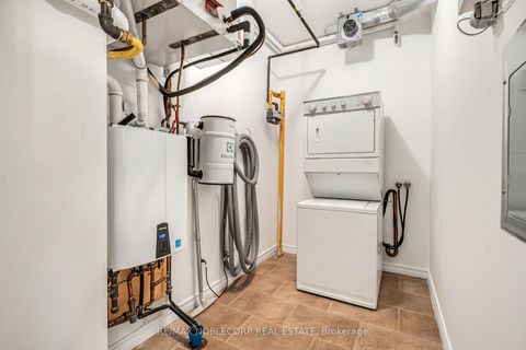 Photo 20 at 319 - 121 Woodbridge Avenue, West Woodbridge, Vaughan