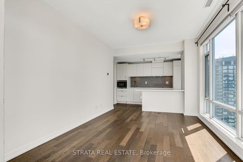 Photo 4 at 4202 - 21 Widmer Avenue, Waterfront Communities C1, Toronto