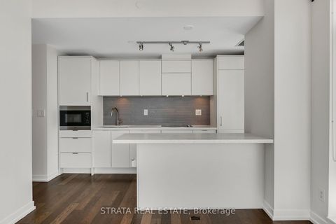 Photo 8 at 4202 - 21 Widmer Avenue, Waterfront Communities C1, Toronto