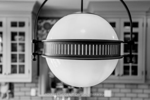 Photo 14 at 36 Boswell Avenue, Annex, Toronto