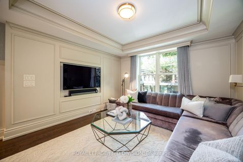 Photo 17 at 36 Boswell Avenue, Annex, Toronto