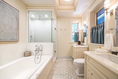 Photo 24 at 36 Boswell Avenue, Annex, Toronto