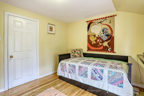 Photo 19 at 103 Weir Crescent, West Hill, Toronto