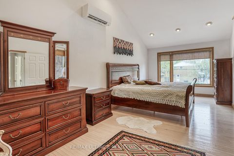 Photo 24 at 103 Weir Crescent, West Hill, Toronto