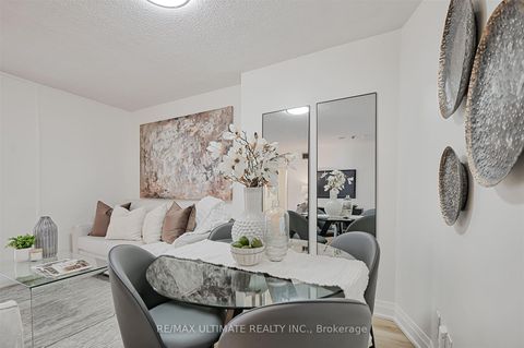 Photo 11 at 2206 - 55 Centre Avenue, Bay Street Corridor, Toronto
