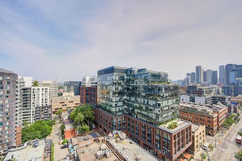 Photo 31 at PH1418 - 629 King Street W, Waterfront Communities C1, Toronto