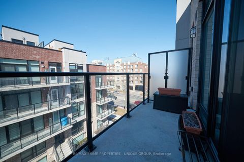 Photo 17 at 53 - 861 Sheppard Avenue W, Clanton Park, Toronto