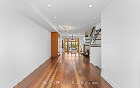 Photo 7 at 211 Mutual Street, Yonge Corridor, Toronto