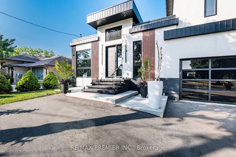 Photo 3 at 24 Gosling Road, Maple, Vaughan