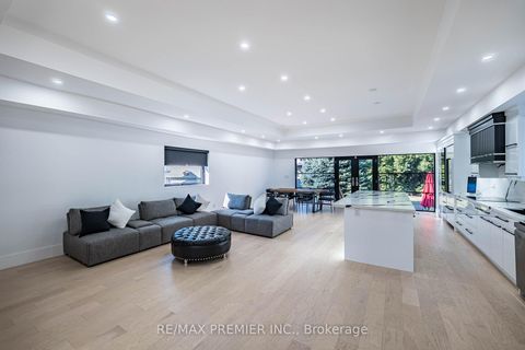 Photo 10 at 24 Gosling Road, Maple, Vaughan