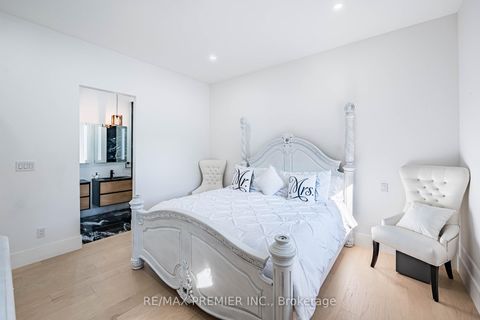 Photo 40 at 24 Gosling Road, Maple, Vaughan