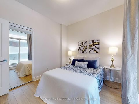 Photo 13 at 316 - 25 Earlington Avenue E, Kingsway South, Toronto