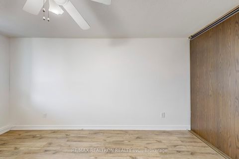 Photo 10 at 3406 - 3 Massey Square, Crescent Town, Toronto