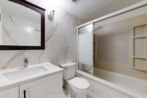 Photo 17 at 3406 - 3 Massey Square, Crescent Town, Toronto