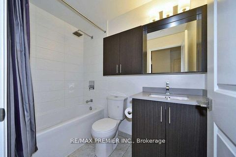 Photo 4 at LP 4 - 3600 Highway 7 Road, Vaughan Corporate Centre, Vaughan