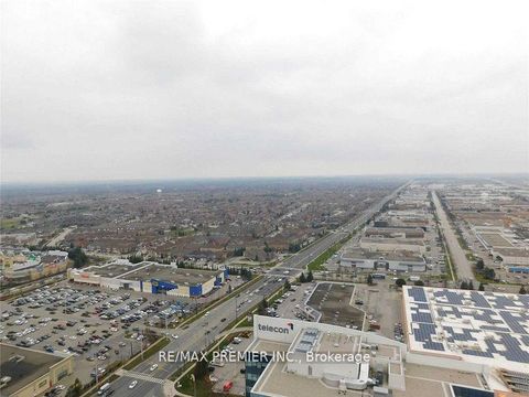 Photo 13 at LP 4 - 3600 Highway 7 Road, Vaughan Corporate Centre, Vaughan