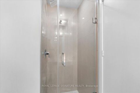 Photo 17 at 1402 - 1 Yorkville Avenue, Annex, Toronto