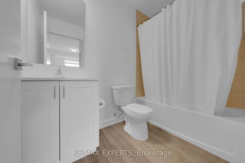 Photo 9 at 209 - 430 Essa Road, Holly, Barrie Photo 9 at 209 - 430 Essa Road, Holly, Barrie