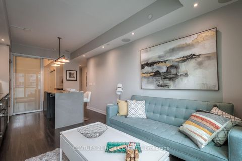 Photo 8 at 724 - 1830 Bloor Street W, High Park North, Toronto