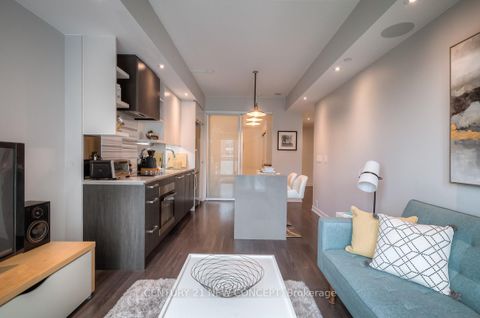 Photo 10 at 724 - 1830 Bloor Street W, High Park North, Toronto