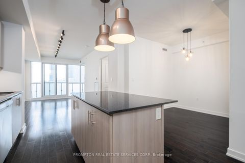 Photo 5 at 807 - 1 The Esplanade, Waterfront Communities C8, Toronto