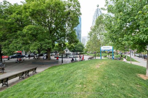 Photo 33 at 807 - 1 The Esplanade, Waterfront Communities C8, Toronto