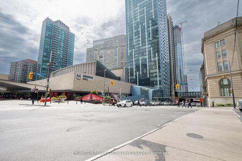 Photo 34 at 807 - 1 The Esplanade, Waterfront Communities C8, Toronto