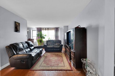 Photo 3 at 909 - 45 Silverstone Drive, Jamestown, Toronto