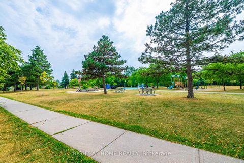 Photo 15 at 909 - 45 Silverstone Drive, Jamestown, Toronto