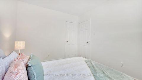 Photo 29 at 8 Hollyhedge Drive, Bendale, Toronto