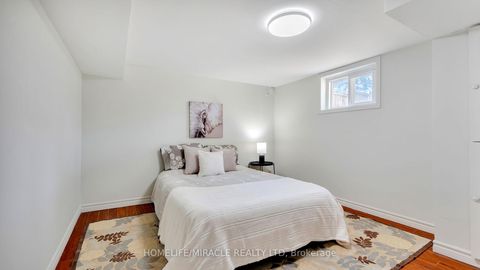 Photo 31 at 8 Hollyhedge Drive, Bendale, Toronto