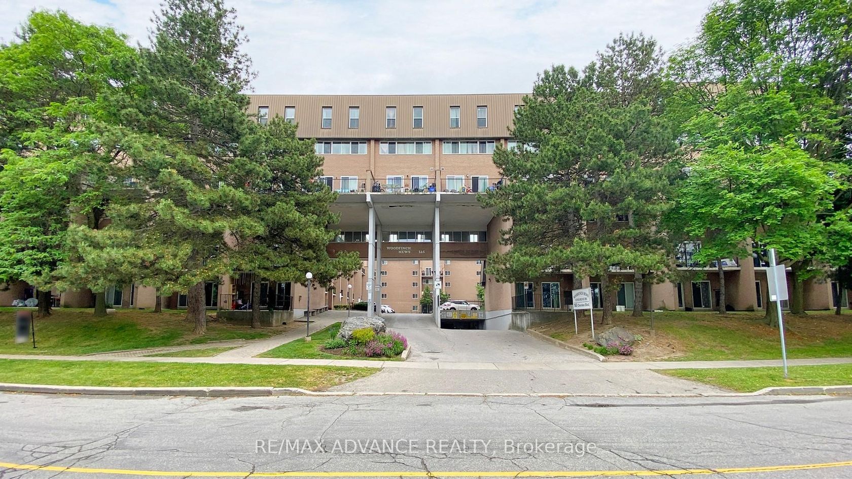 121 - 165 Cherokee Boulevard, Pleasant View, Toronto 
