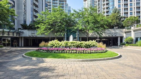 Photo 2 at PH7 - 2087 Lake Shore Boulevard W, Mimico, Toronto