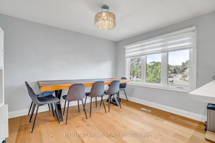 Photo 15 at 6824 Avila Road, Meadowvale, Mississauga