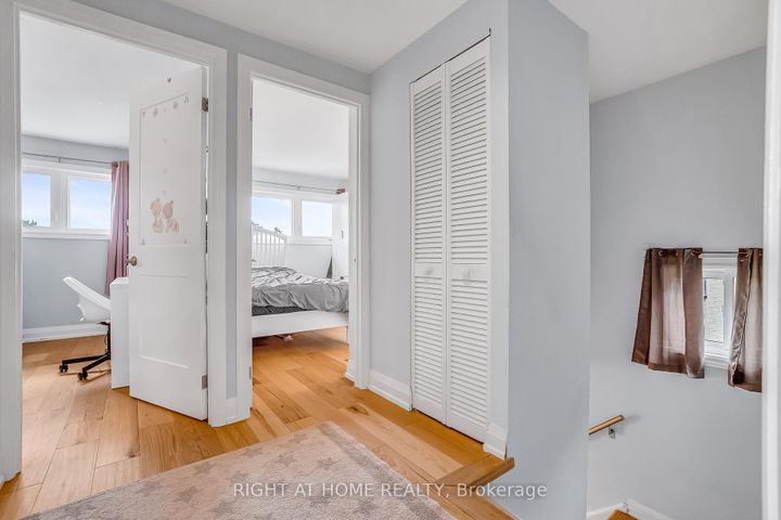 Photo 25 at 6824 Avila Road, Meadowvale, Mississauga