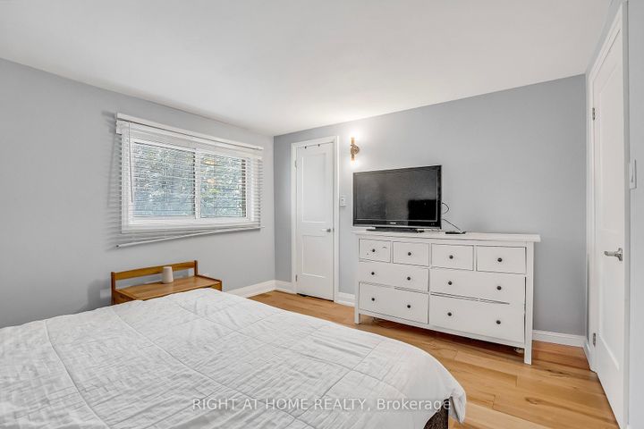 Photo 29 at 6824 Avila Road, Meadowvale, Mississauga