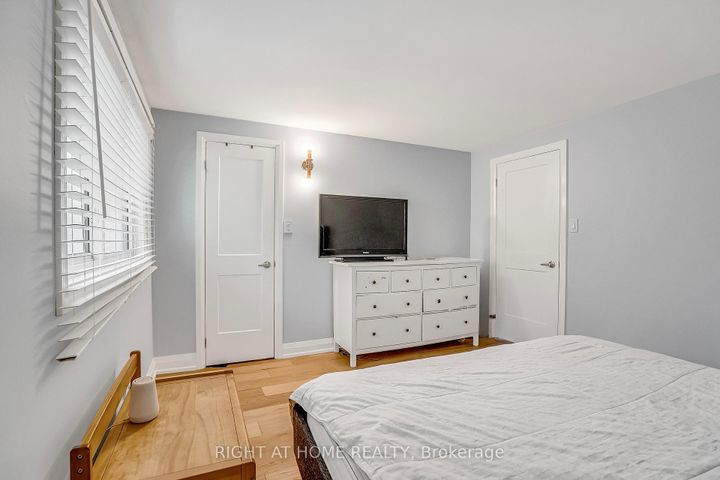 Photo 30 at 6824 Avila Road, Meadowvale, Mississauga