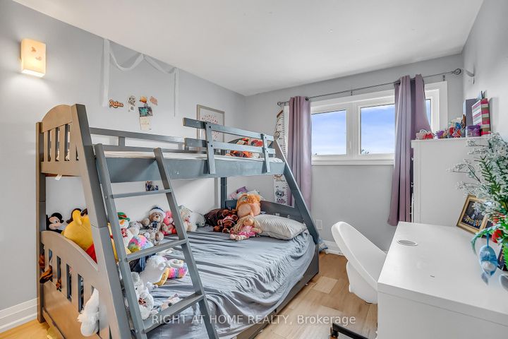 Photo 34 at 6824 Avila Road, Meadowvale, Mississauga