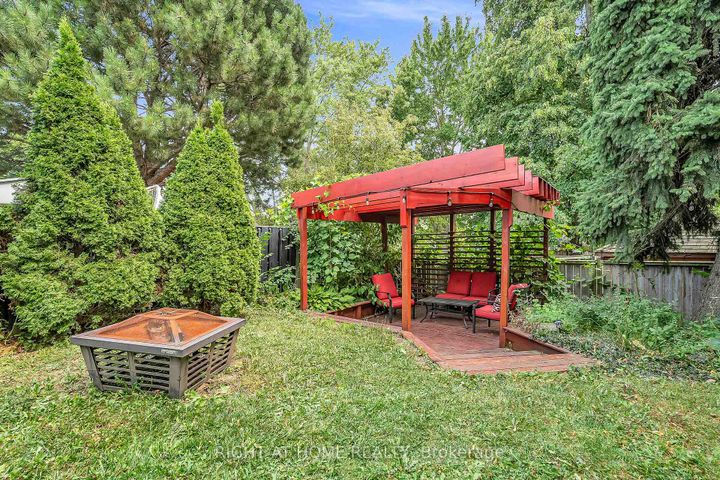 Photo 41 at 6824 Avila Road, Meadowvale, Mississauga