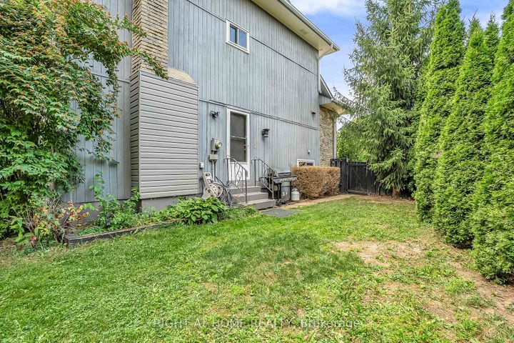 Photo 44 at 6824 Avila Road, Meadowvale, Mississauga